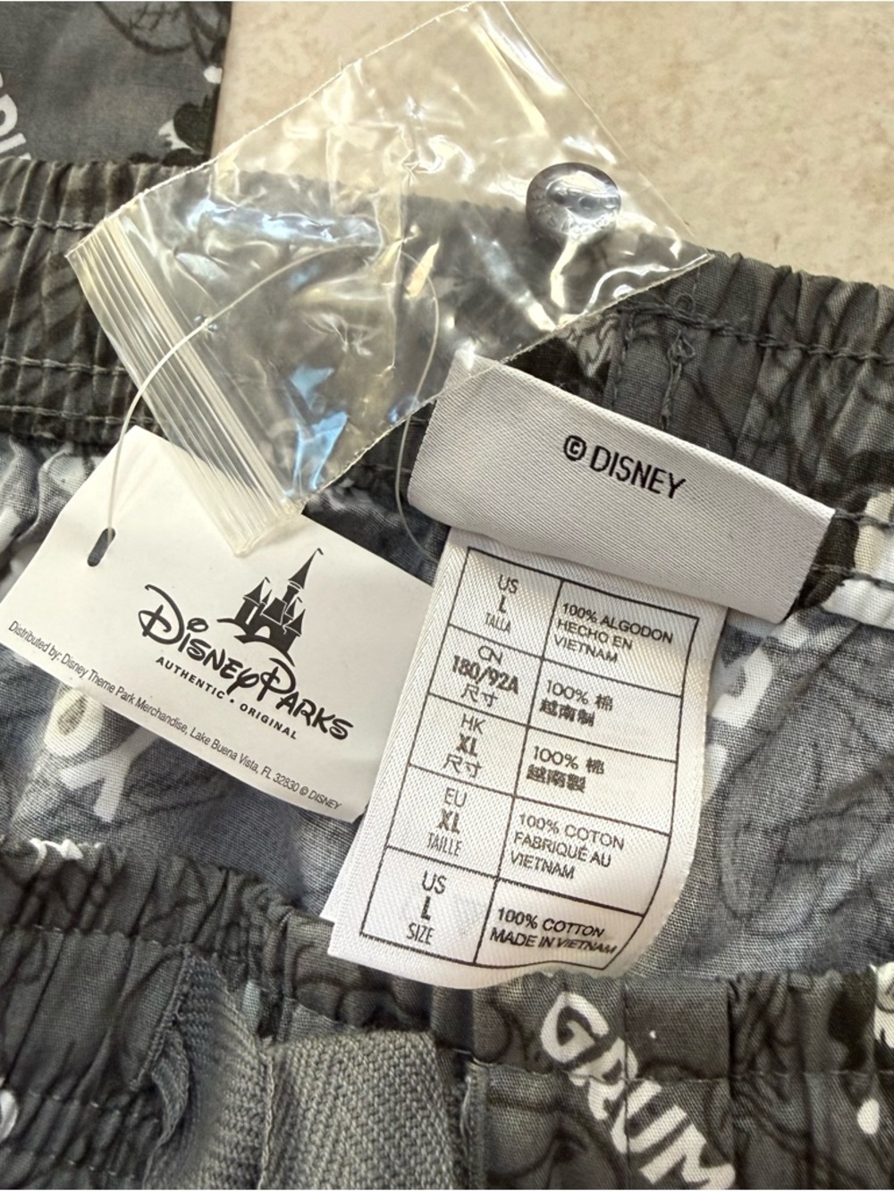 NWT Disney Parks ‘Grumpy’ Unisex Lounge Pants - Picture 8 of 10